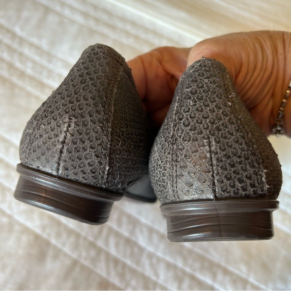 Ecco Leather Ballet Flats Reptile Taupe. Size 39. - Picture 5 of 10